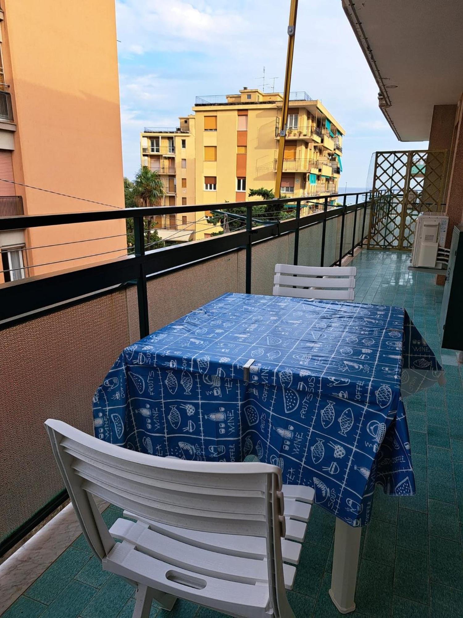 Appartement Casa Di Leo à Loano Extérieur photo